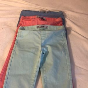 Young girls jagging‘s 128CM for 7-8 years old